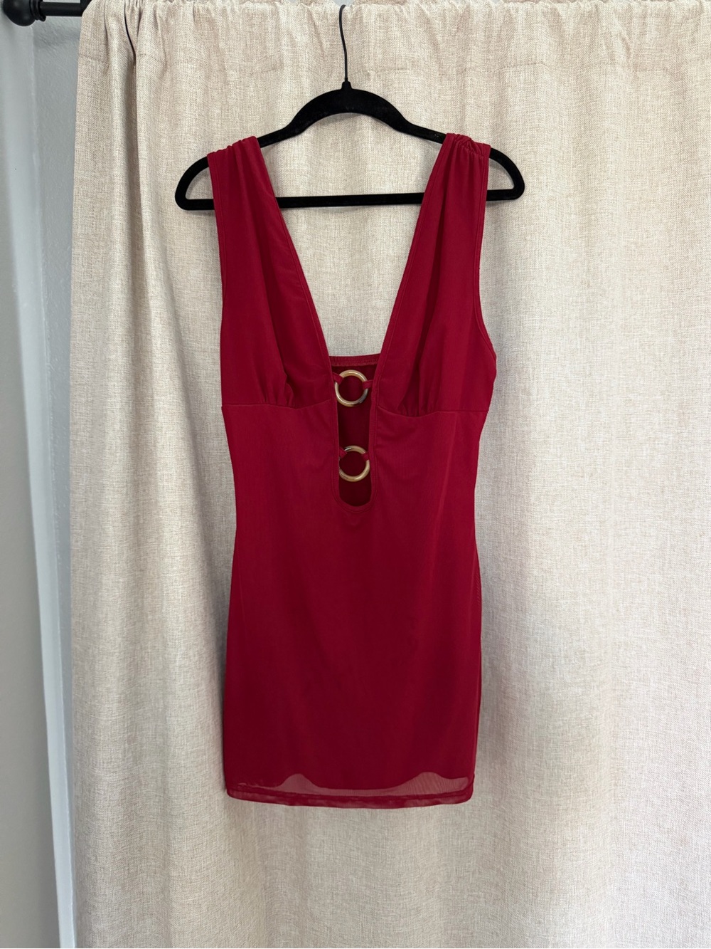 SHEIN Red Plunge Ring-Front Sleeveless Camisole